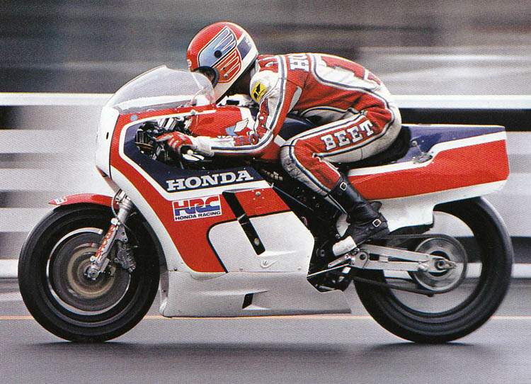 Bikes World Honda NR500
